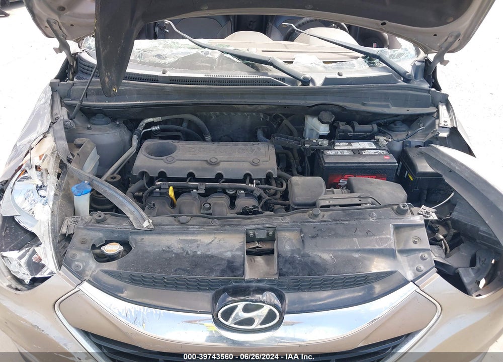 2011 HYUNDAI TUCSON LIMITED VIN: KM8JU3AC8BU211554