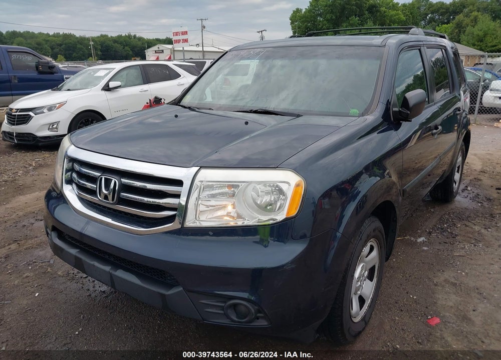 2012 HONDA PILOT LX VIN: 5FNYF4H28CB057860