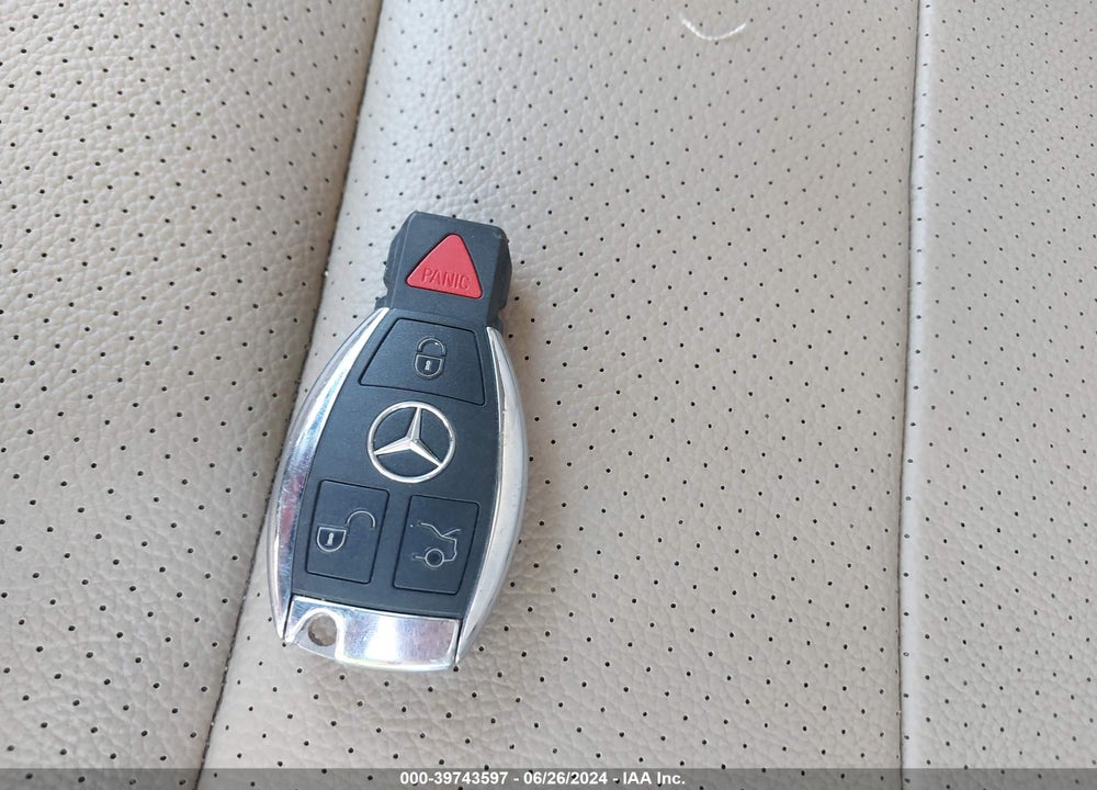 2015 MERCEDES-BENZ ML 350 4MATIC VIN: 4JGDA5HB5FA561780