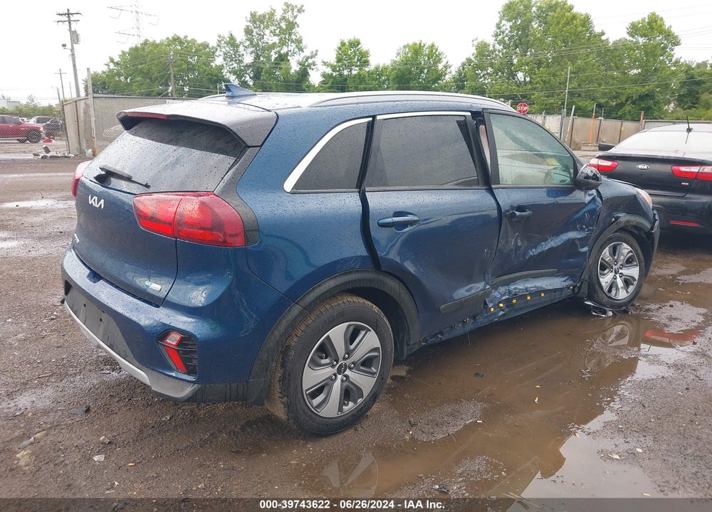 2022 KIA NIRO LX VIN: KNDCB3LC8N5538700