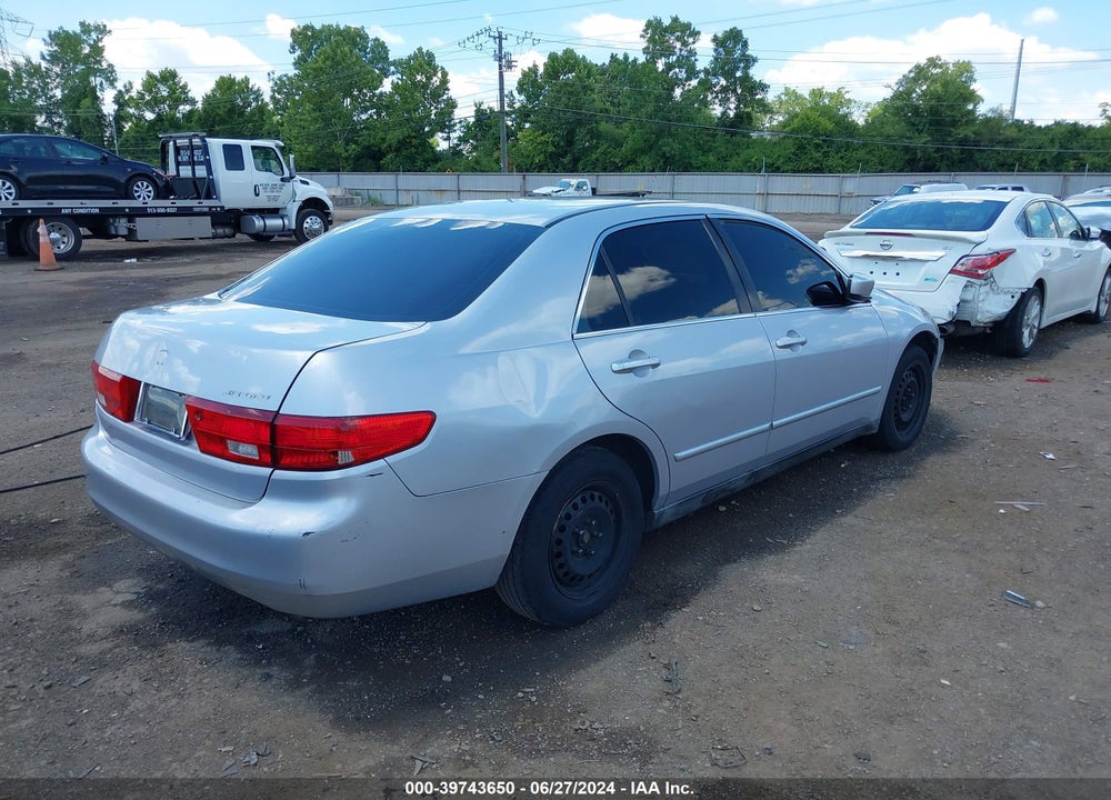 2005 HONDA ACCORD 2.4 LX VIN: 1HGCM56475A170075