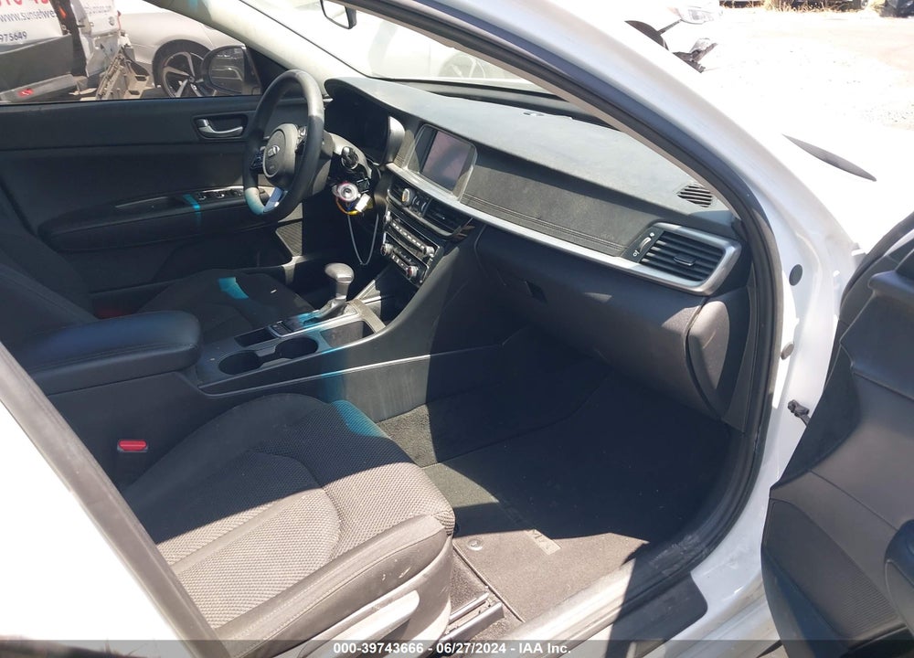 2020 KIA OPTIMA LX VIN: 5XXGT4L31LG424194