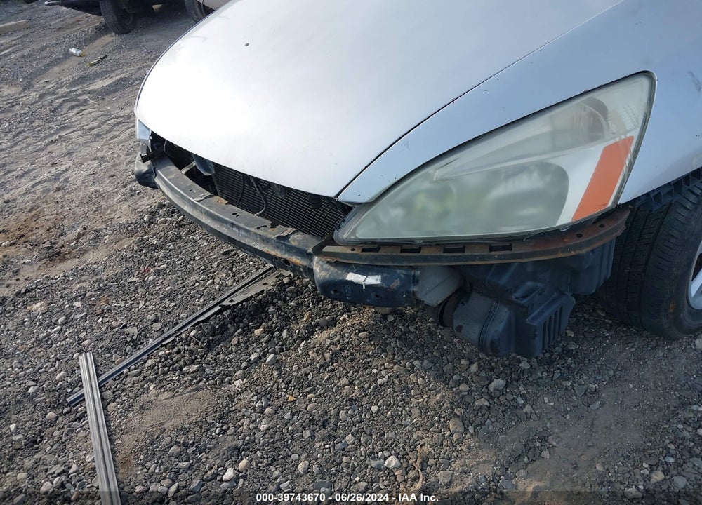 2004 HONDA ACCORD 3.0 EX VIN: 1HGCM82634A004157