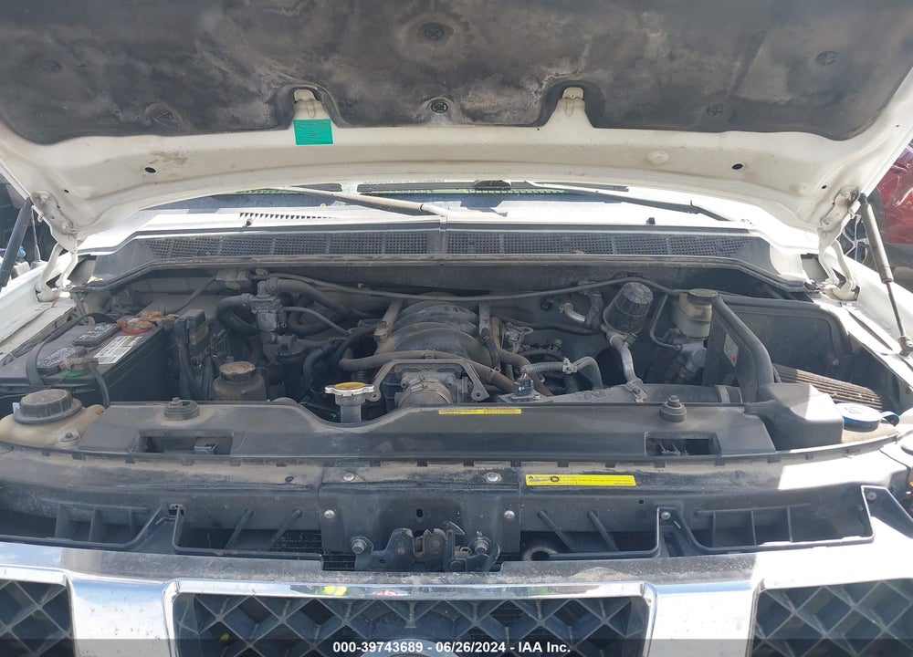 2005 NISSAN TITAN SE VIN: 1N6BA07B65N536813