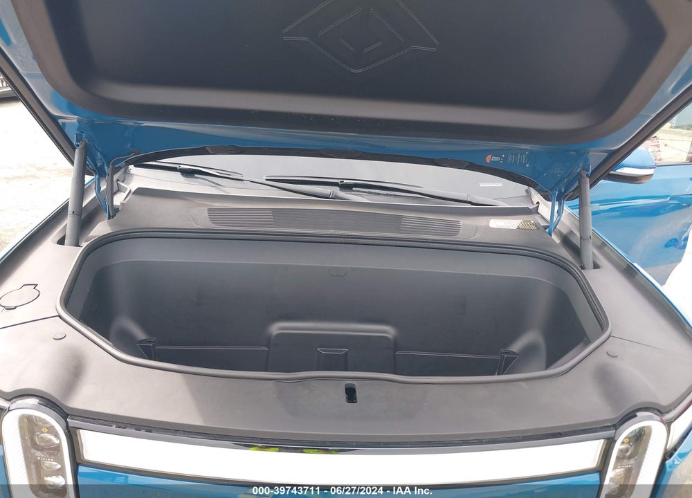 2023 RIVIAN R1T ADVENTURE QUAD-MOTOR LARGE PACK VIN: 7FCTGAAA9PN022527