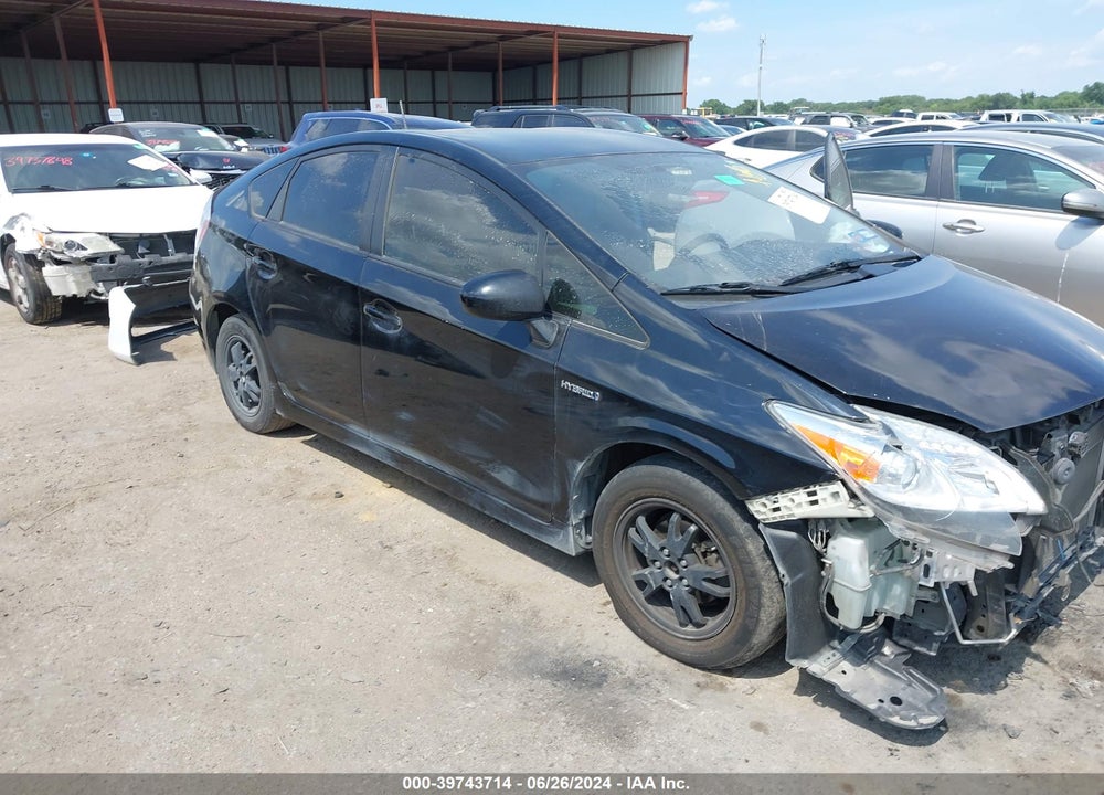 2015 TOYOTA PRIUS TWO VIN: JTDKN3DU6F1927807