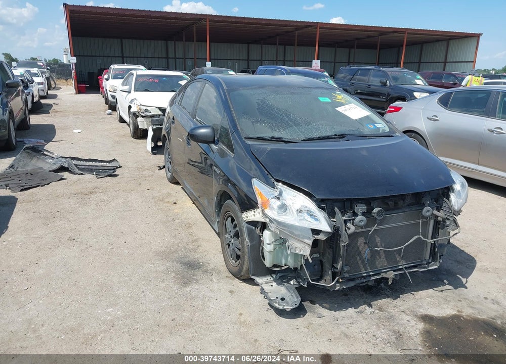2015 TOYOTA PRIUS TWO VIN: JTDKN3DU6F1927807