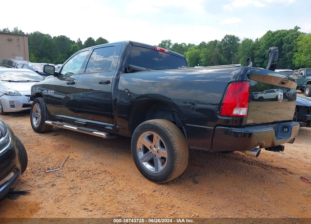 2017 RAM 1500 EXPRESS 4X2 5'7 BOX VIN: 3C6RR6KT1HG718372