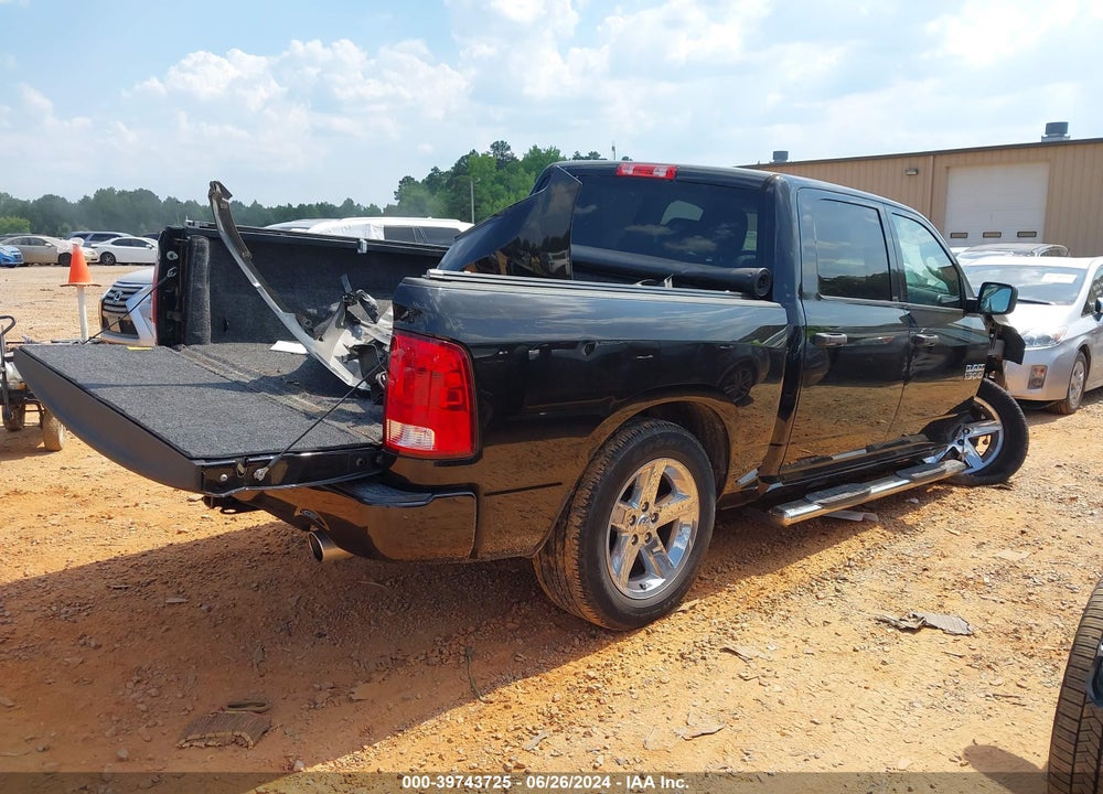 2017 RAM 1500 EXPRESS 4X2 5'7 BOX VIN: 3C6RR6KT1HG718372