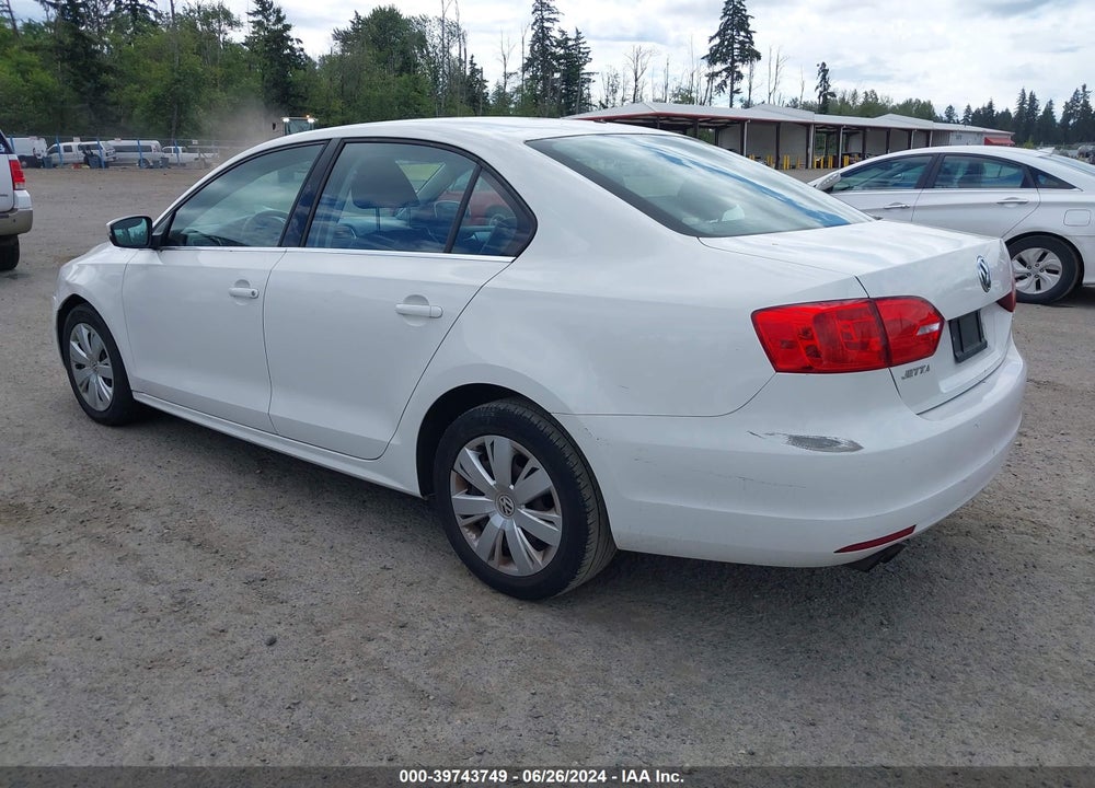 2013 VOLKSWAGEN JETTA VIN: 3VWDP7AJ9DM283429