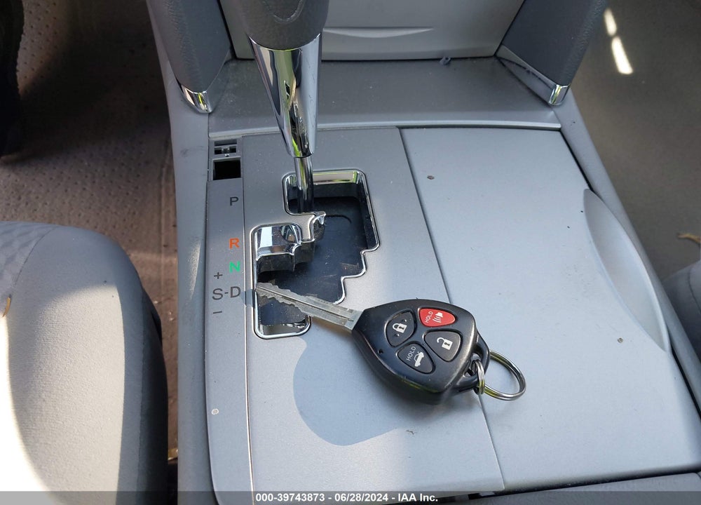 2011 TOYOTA CAMRY LE VIN: 4T1BF3EK5BU609854