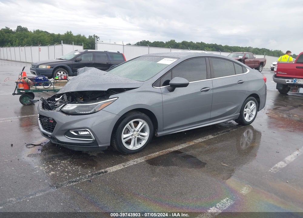 2018 CHEVROLET CRUZE LT AUTO VIN: 1G1BE5SMXJ7210811