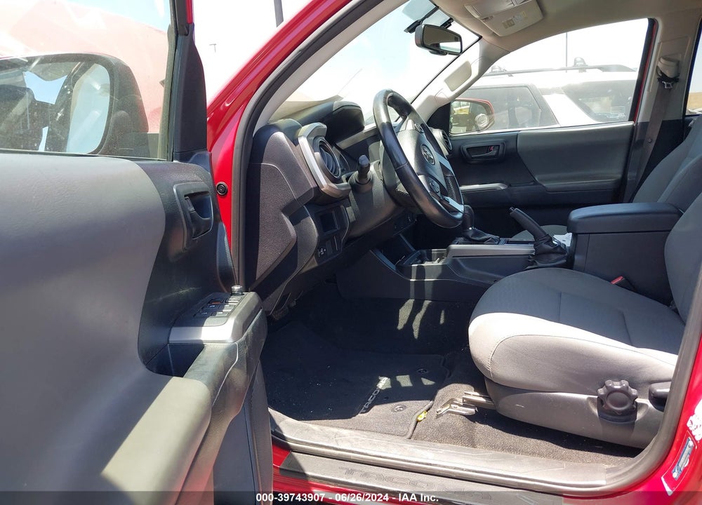 2017 TOYOTA TACOMA SR5 V6 VIN: 3TMAZ5CN2HM046436