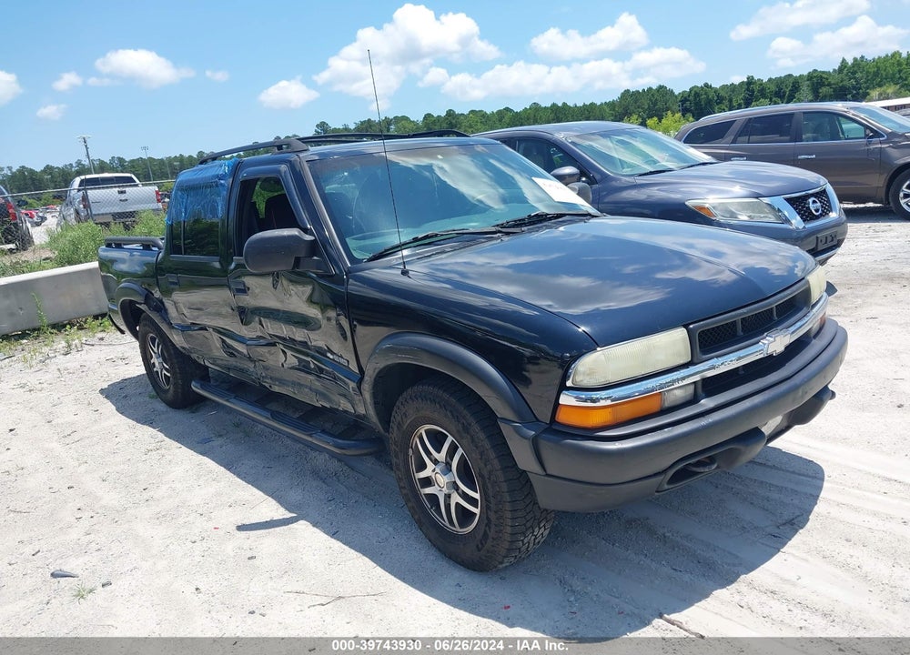 2003 CHEVROLET S-10 LS VIN: 1GCDT13X03K136676