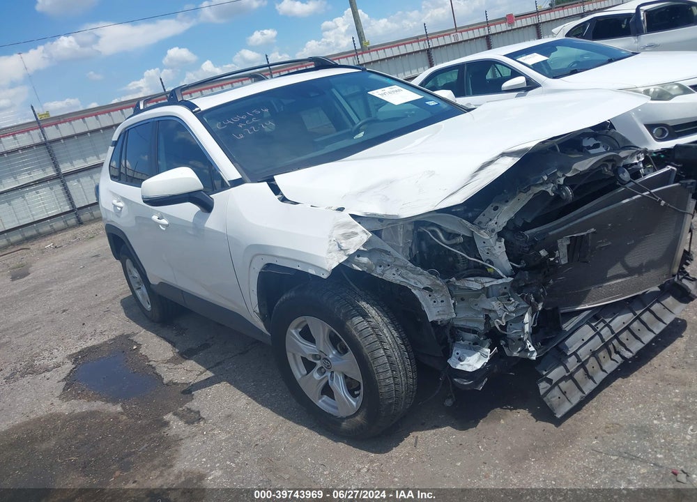 2019 TOYOTA RAV4 XLE VIN: JTMW1RFV7KD511568