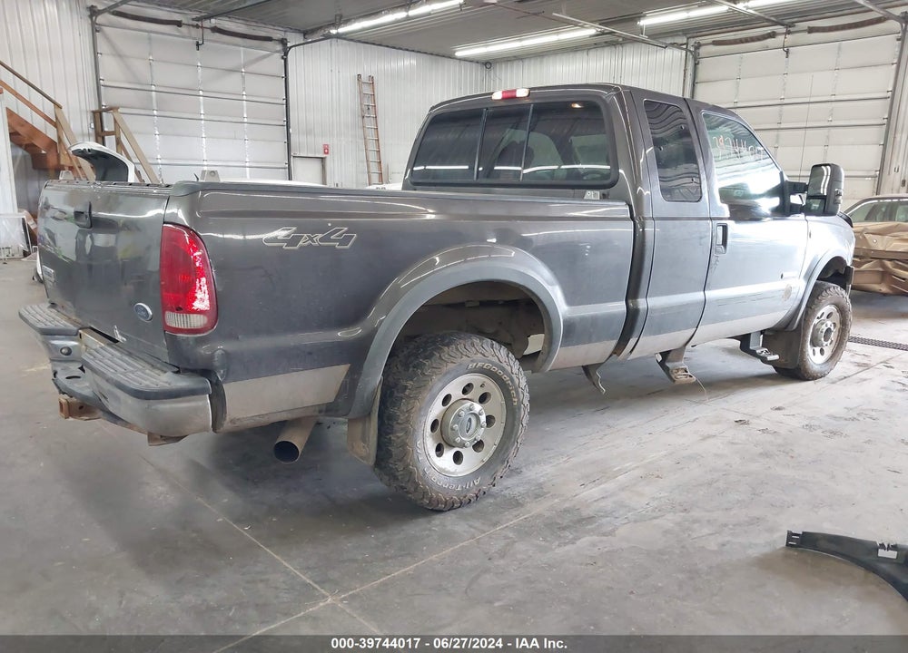 2006 FORD F-250 LARIAT/XL/XLT VIN: 1FTSX21PX6EA07870