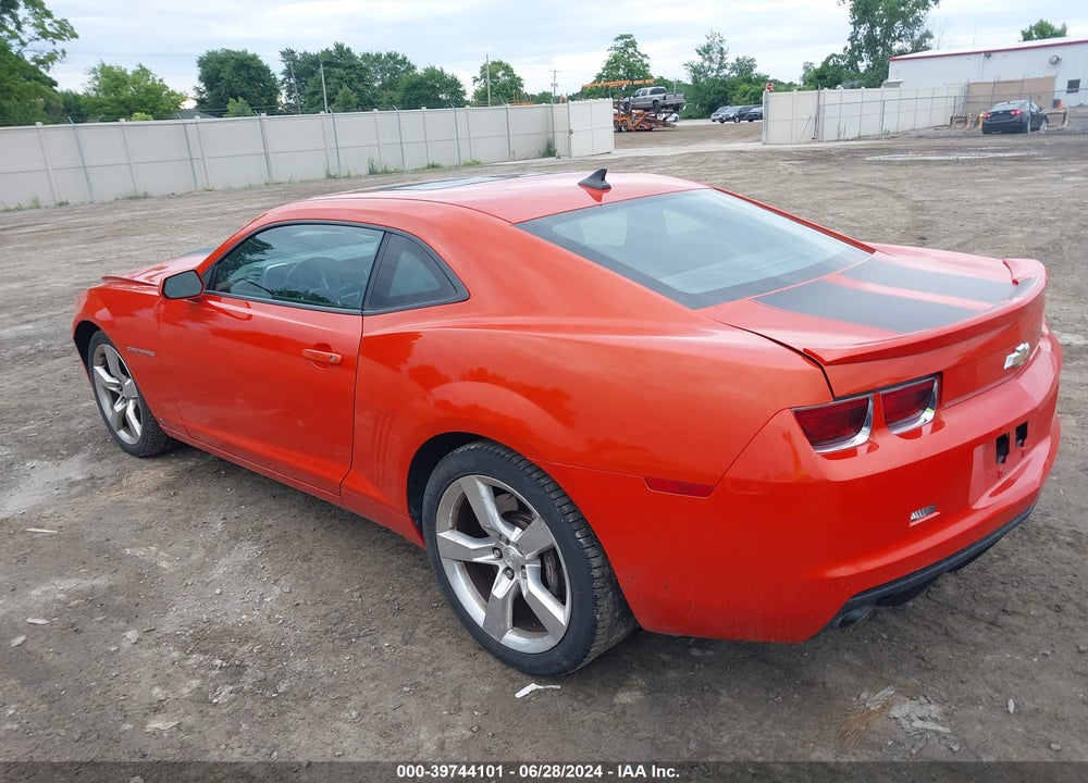2010 CHEVROLET CAMARO 2SS VIN: 2G1FT1EW0A9111815