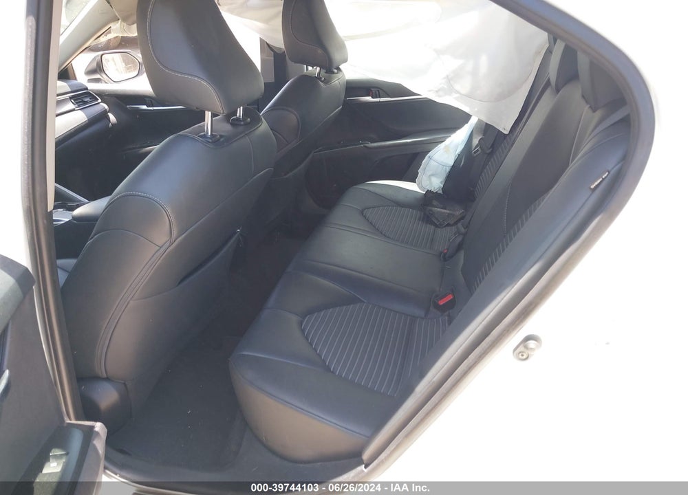 2019 TOYOTA CAMRY SE VIN: 4T1B11HK9KU699993