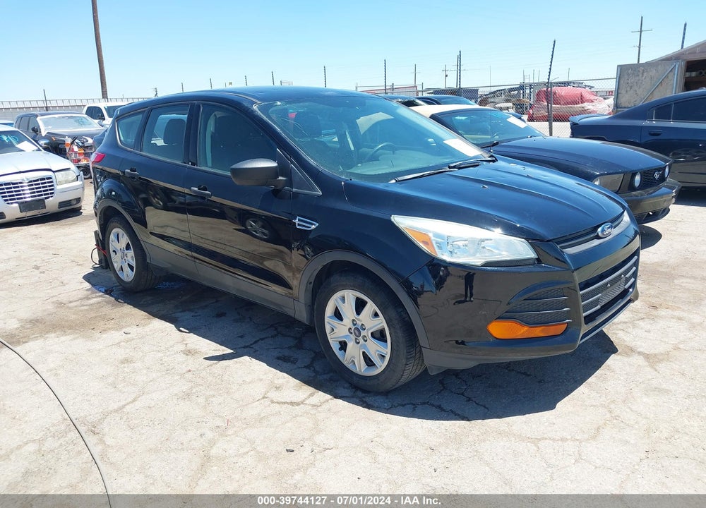 2016 FORD ESCAPE S VIN: 1FMCU0F7XGUA97597