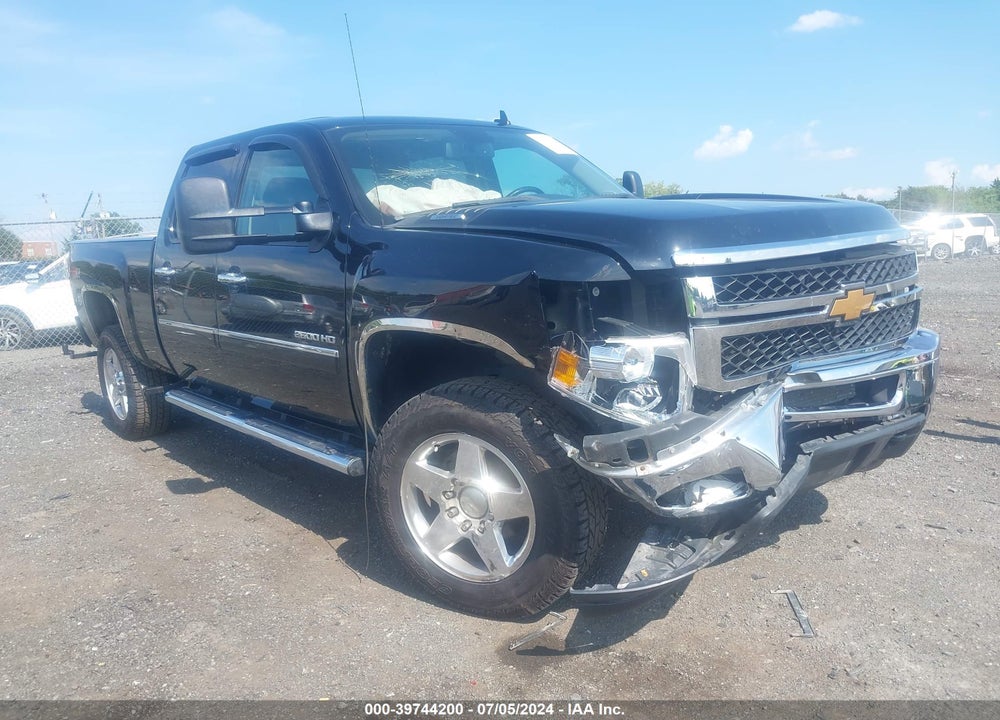 2014 CHEVROLET SILVERADO 2500HD LT VIN: 1GC1KXCGXEF124586