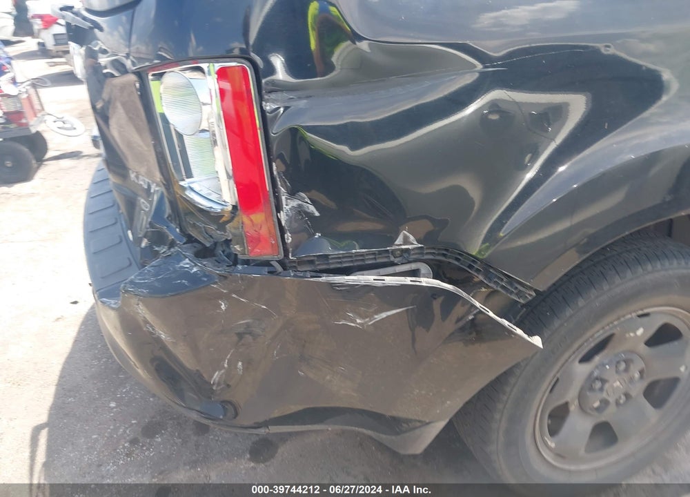 2013 HONDA PILOT LX VIN: 5FNYF3H22DB043061