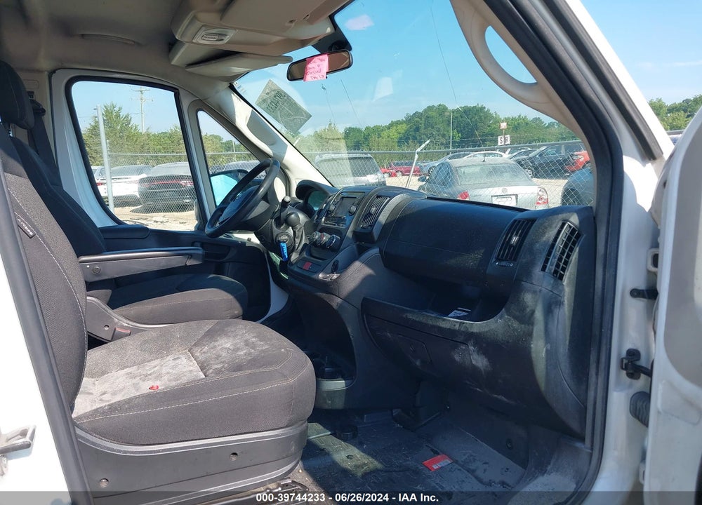 2018 RAM PROMASTER 1500 LOW ROOF 136 WB VIN: 3C6TRVAG2JE109006