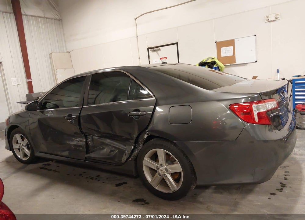 2012 TOYOTA CAMRY SE VIN: 4T1BF1FK3CU093742