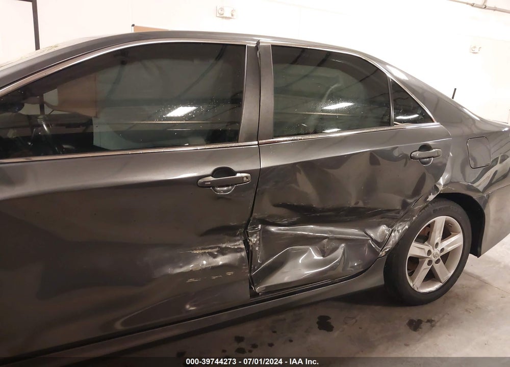 2012 TOYOTA CAMRY SE VIN: 4T1BF1FK3CU093742