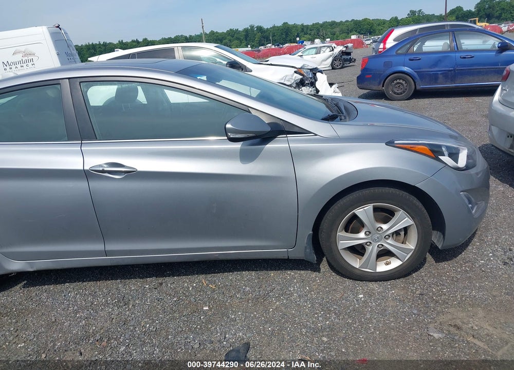 2016 HYUNDAI ELANTRA VALUE EDITION VIN: 5NPDH4AE9GH733365
