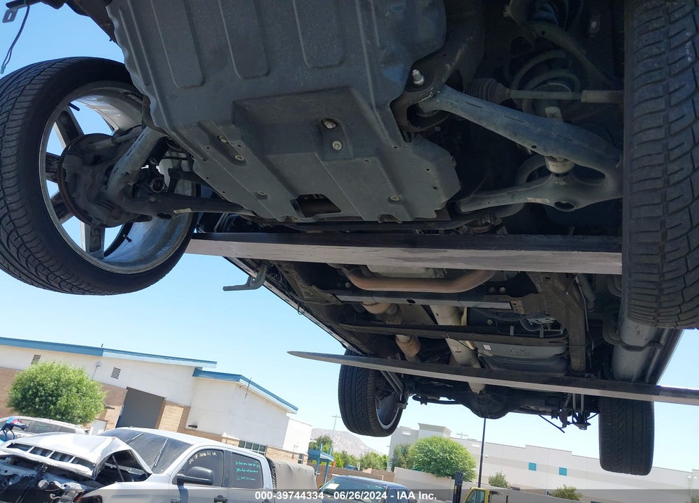 2017 CHEVROLET TAHOE LT VIN: 1GNSCBKCXHR380899