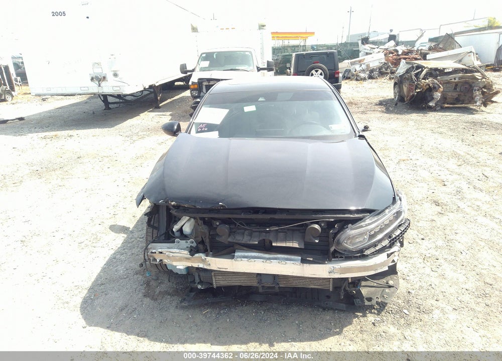2018 HONDA ACCORD EX-L VIN: 1HGCV1F57JA064718