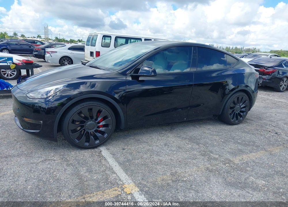 2022 TESLA MODEL Y PERFORMANCE DUAL MOTOR ALL-WHEEL DRIVE VIN: 7SAYGDEF9NF398548