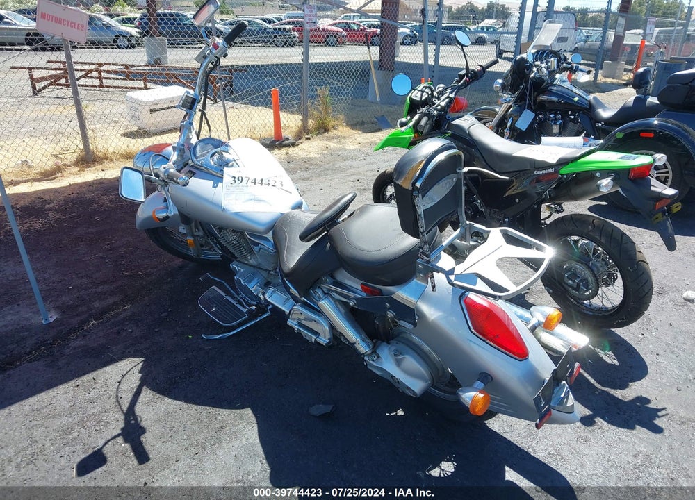 2006 HONDA VT1300 S VIN: 1HFSC52166A300167