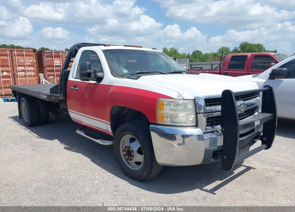 2010 CHEVROLET SILVERADO 3500HD CHASSIS LT1 VIN: 1GB6C0B60AF112545