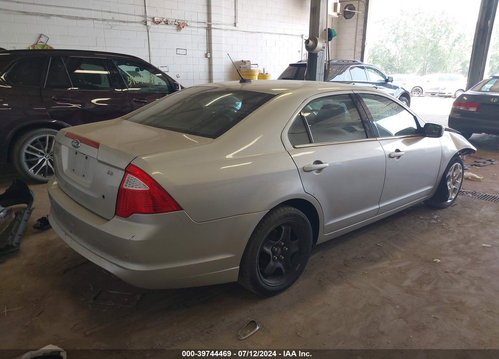 2011 FORD FUSION SE VIN: 3FAHP0HA9BR310393