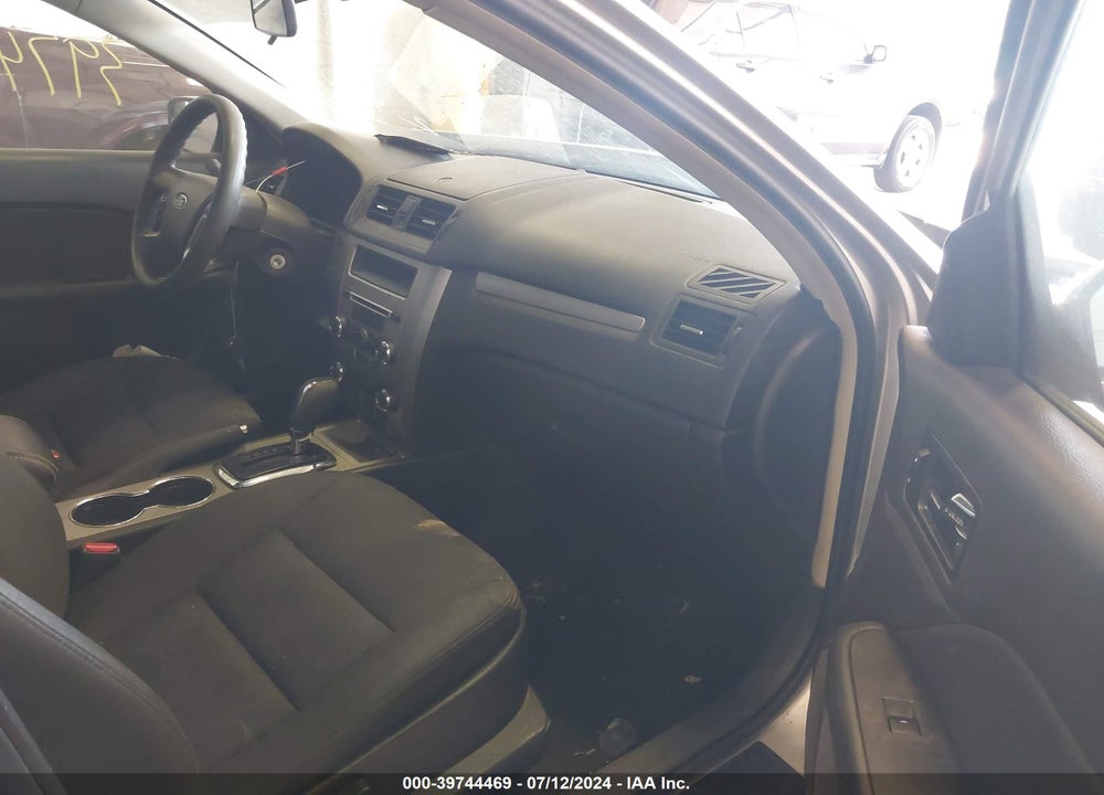 2011 FORD FUSION SE VIN: 3FAHP0HA9BR310393