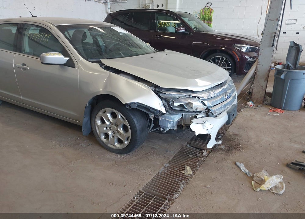2011 FORD FUSION SE VIN: 3FAHP0HA9BR310393