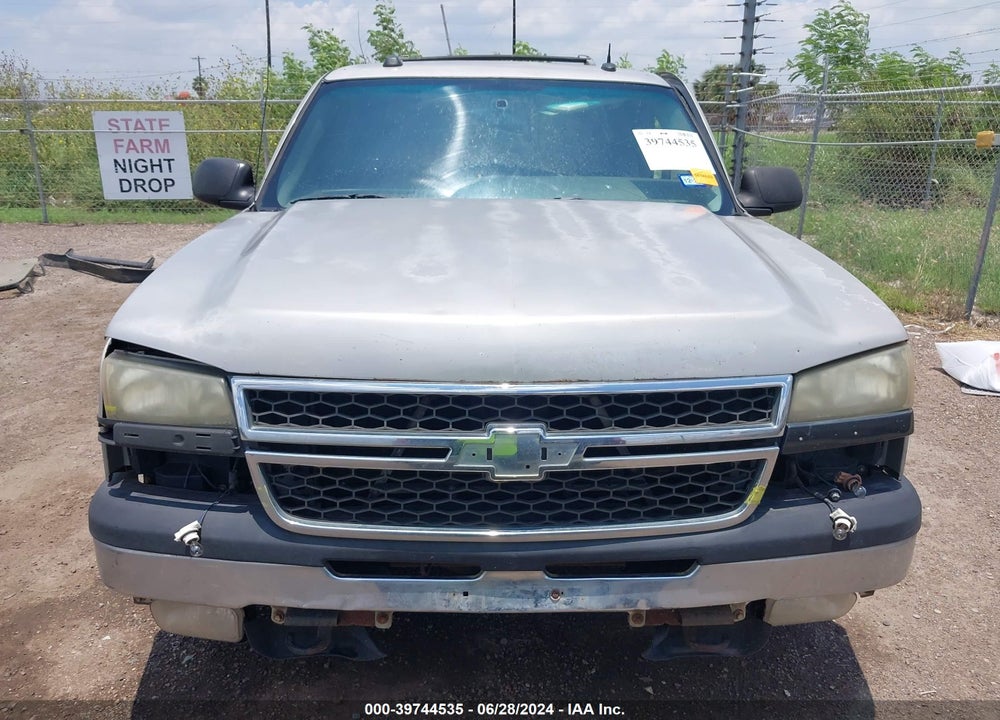 2004 CHEVROLET SILVERADO 1500 LT VIN: 2GCEC19T441186037