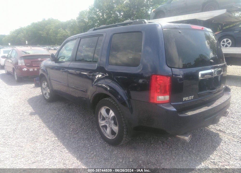 2013 HONDA PILOT EX-L VIN: 5FNYF4H69DB030803