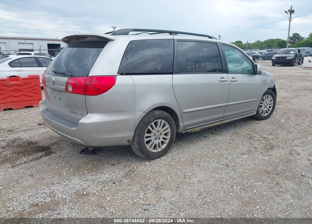 2008 TOYOTA SIENNA XLE VIN: 5TDZK22C88S116849