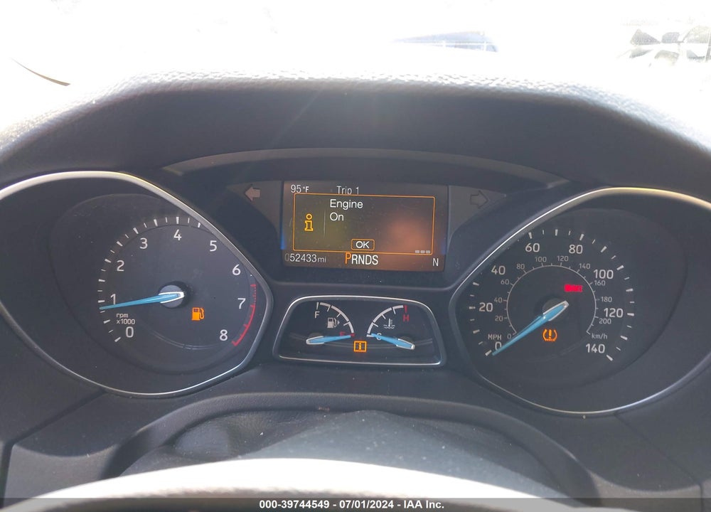 2018 FORD FOCUS TITANIUM VIN: 1FADP3J26JL286182