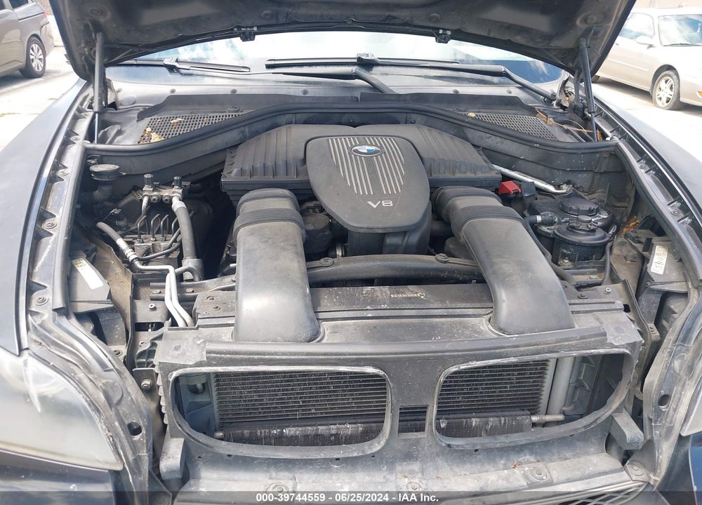 2009 BMW X5 XDRIVE48I VIN: 5UXFE83509L170841
