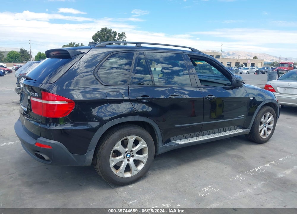2009 BMW X5 XDRIVE48I VIN: 5UXFE83509L170841