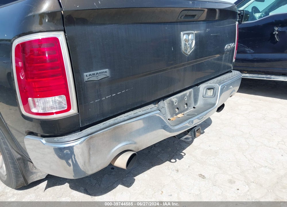 2014 RAM 1500 LAIE VIN: 1C6RR7NT4ES202562