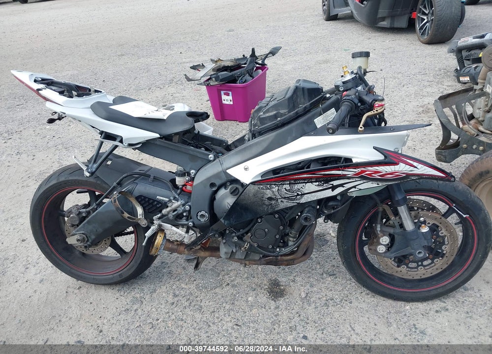 2012 YAMAHA YZFR6 C VIN: JYARJ16Y4CA005297