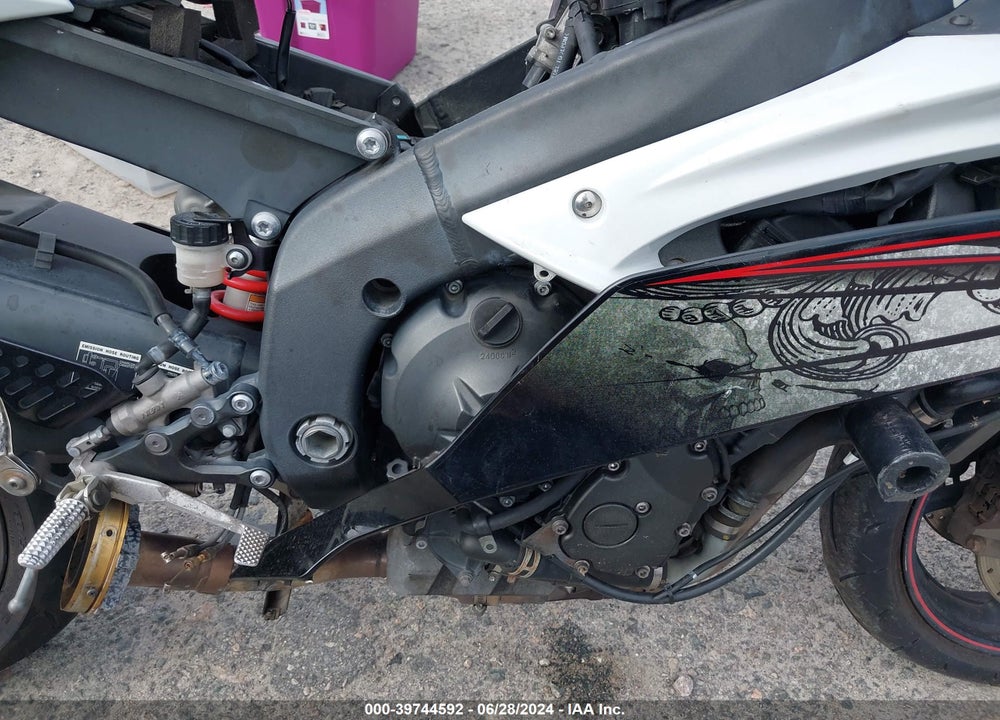 2012 YAMAHA YZFR6 C VIN: JYARJ16Y4CA005297