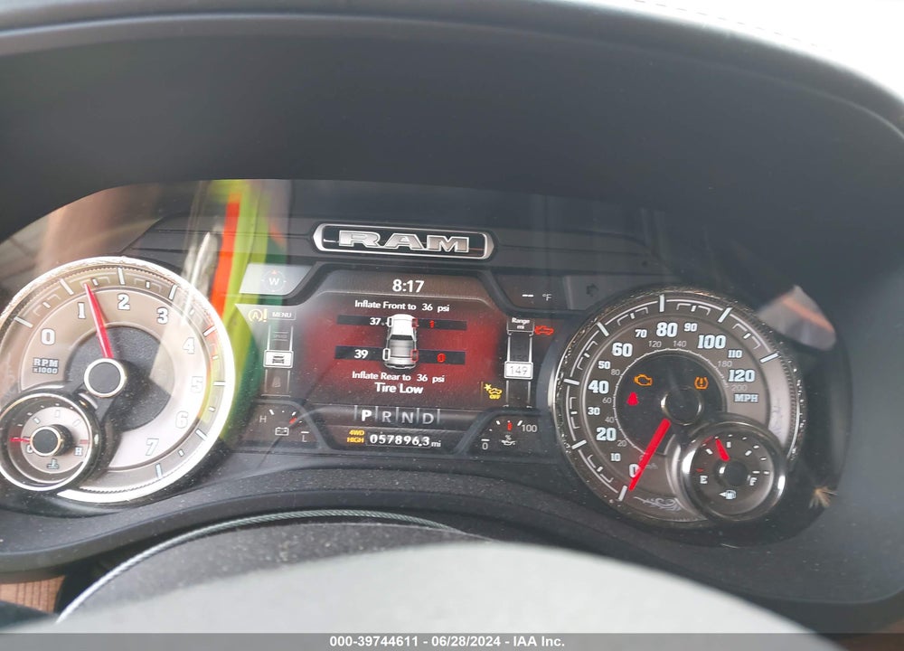 2021 RAM 1500 LIMITED LONGHORN 4X4 5'7 BOX VIN: 1C6SRFKT3MN806858