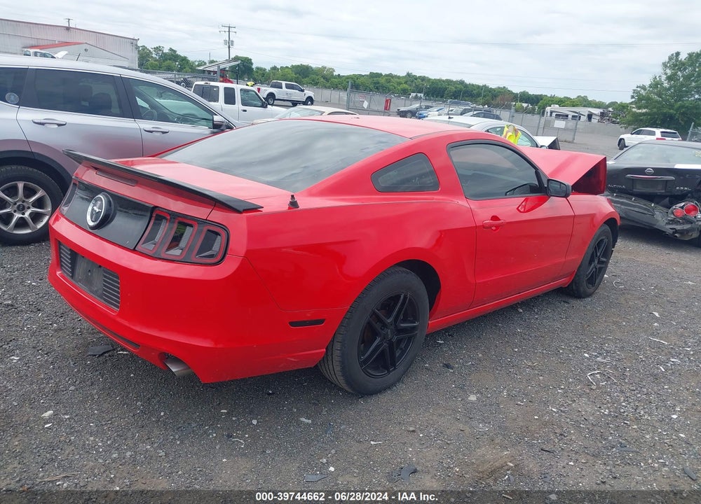 2014 FORD MUSTANG V6 VIN: 1ZVBP8AM2E5214709