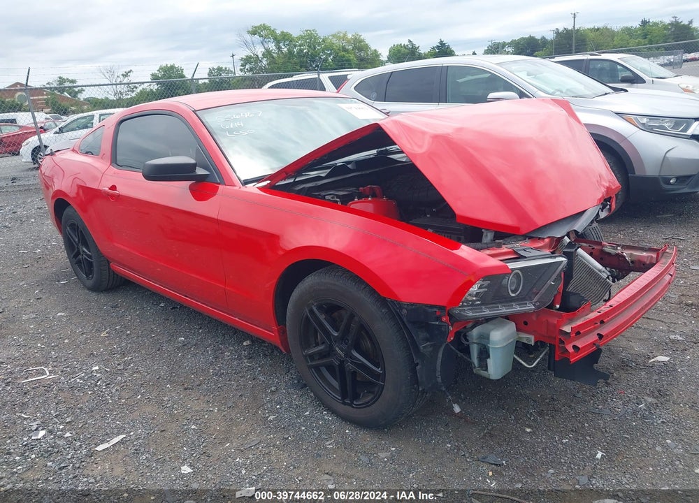 2014 FORD MUSTANG V6 VIN: 1ZVBP8AM2E5214709