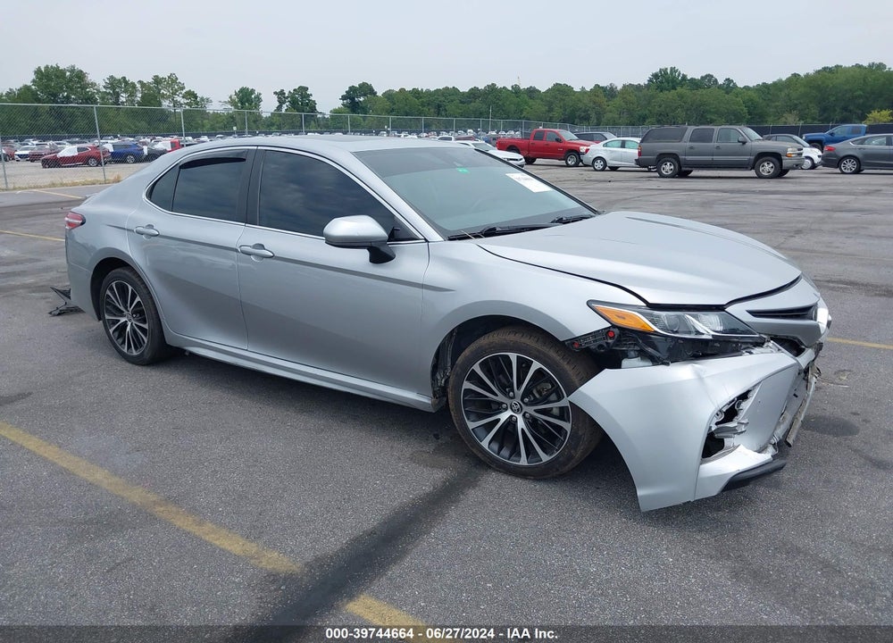 2020 TOYOTA CAMRY SE VIN: 4T1G11AK5LU997006